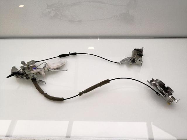 825087319R Renault (RVI)