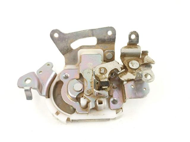 RENAULT 825087319R Cerradura de puerta lateral corrediza derecha  en stock Terrassa