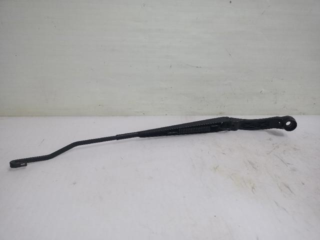 8250A171 Brazo del limpiaparabrisas  en stock Granada