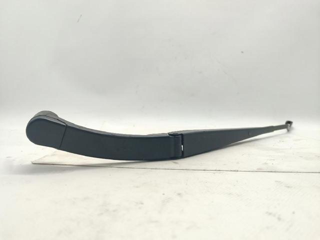 8250A171 Brazo del limpiaparabrisas  disponible Málaga