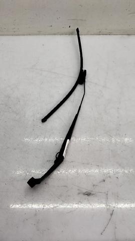 8250A171 Brazo del limpiaparabrisas  en stock Sabadell