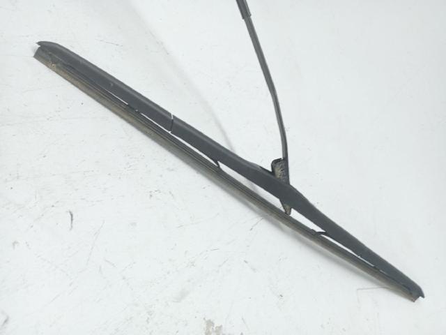8250A172 MITSUBISHI Brazo del limpiaparabrisas  disponible Vigo