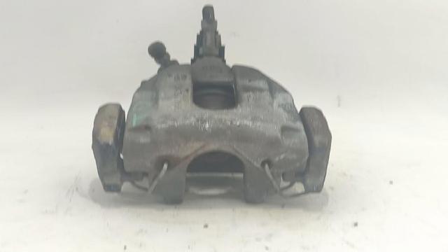 8251313 VOLVO Pinza de freno trasera derecha  en stock Huelva