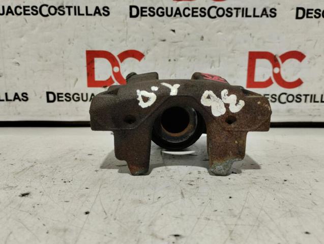 VOLVO 8251313 Pinza de freno trasera derecha comprar Tarragona