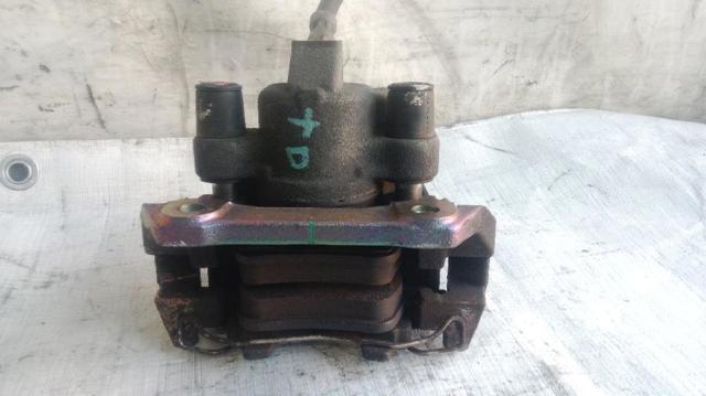 8251313 Pinza de freno trasera derecha  en stock Granada