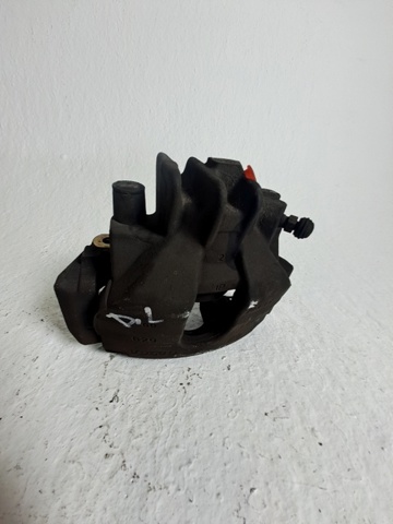 8251315 Pinza de freno delantera izquierda  disponible Málaga