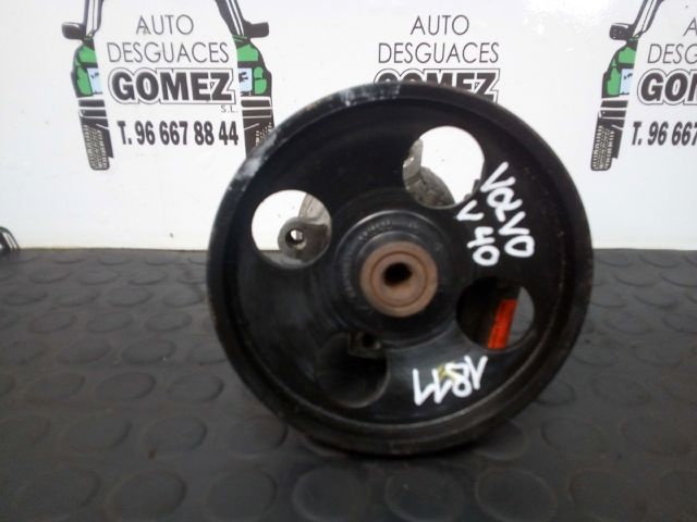 VOLVO 8251733 Bomba de dirección comprar Pamplona