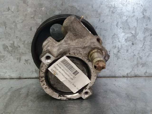 8251733 Bomba de dirección asistida  disponible Utrera
