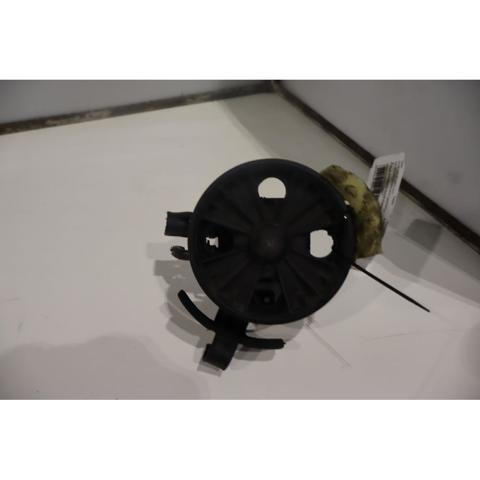 Bomba de dirección hidráulica 8251737 VOLVO