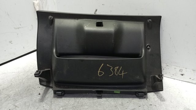 825212 PEUGEOT Tapa guantera  en stock Huelva