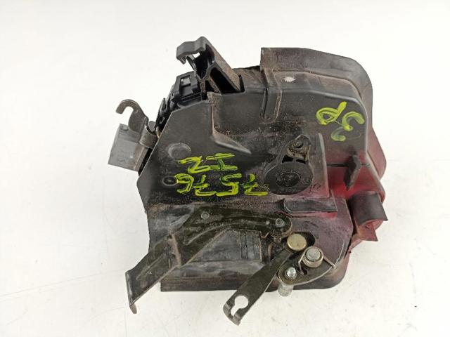 8253431 BMW