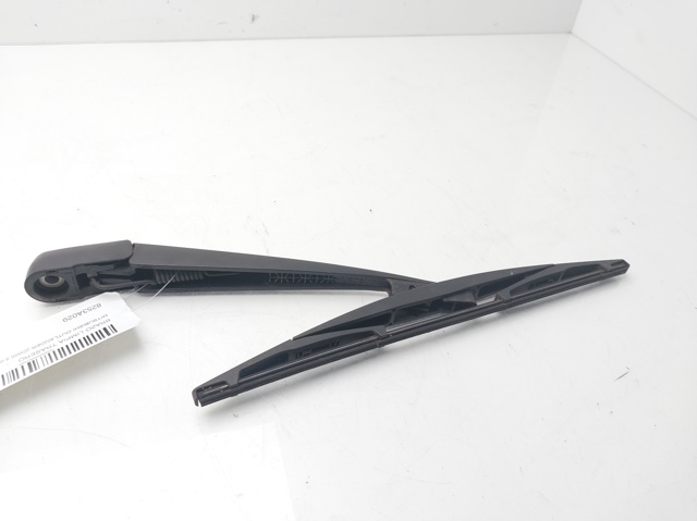 8253A029 MITSUBISHI Brazo del limpiaparabrisas trasero  comprar en Lleida
