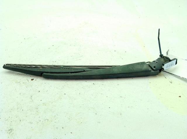 8253A029 Brazo del limpiaparabrisas, trasero comprar Sevilla