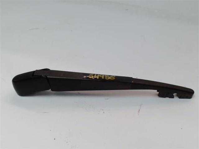 8253A029 MITSUBISHI Brazo del limpiaparabrisas, trasero comprar Alcalá
