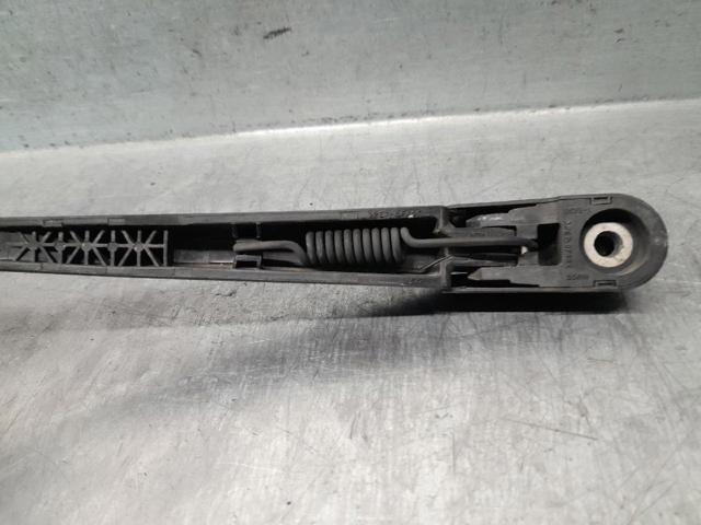MITSUBISHI 8253A029 Brazo del limpiaparabrisas trasero  comprar en Ponferrada
