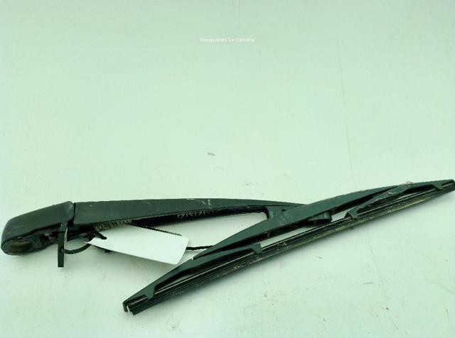8253A029 Brazo del limpiaparabrisas, trasero  en stock Sabadell
