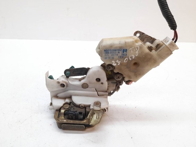 82552BM760 NISSAN  disponible Ourense