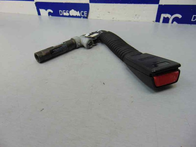BMW 8257788R Palanca de bloqueo del cinturón de seguridad delantero derecho comprar Tarragona