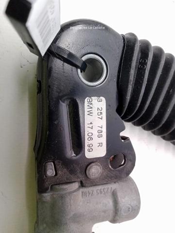 8257788R BMW Palanca de bloqueo del cinturón de seguridad delantero derecho  en stock Huelva