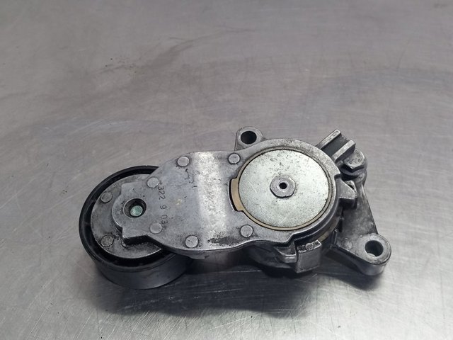 825809 PEUGEOT  en stock Huelva