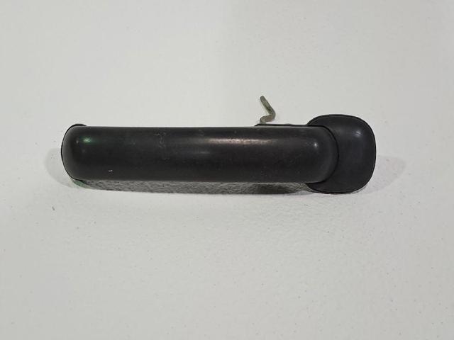 Tirador de puerta exterior trasero derecho 826060F600 Nissan/Infiniti