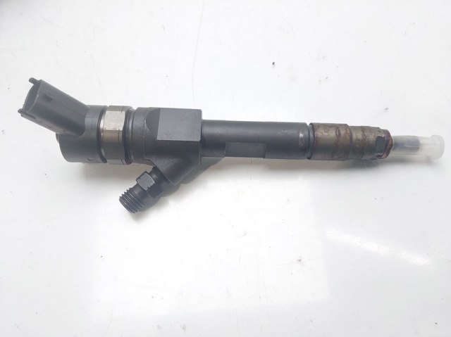 Inyector para renault grand scénic ii 1.9 dci f9q818 H82606383