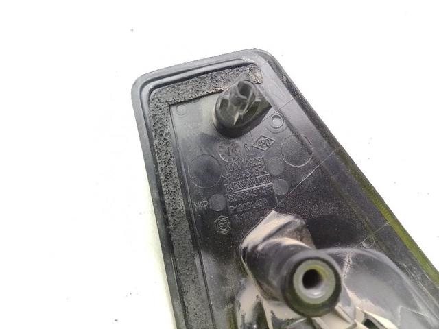 826064374R Soporte de manija exterior de puerta trasera derecha  comprar en Pontevedra