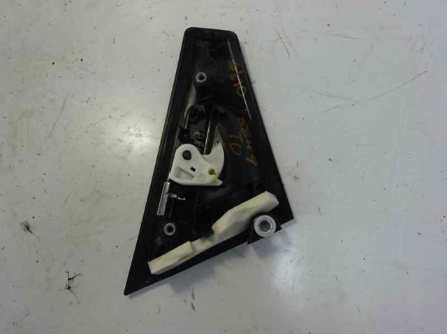 826064374R Soporte de manija exterior de puerta trasera derecha  disponible Burgos