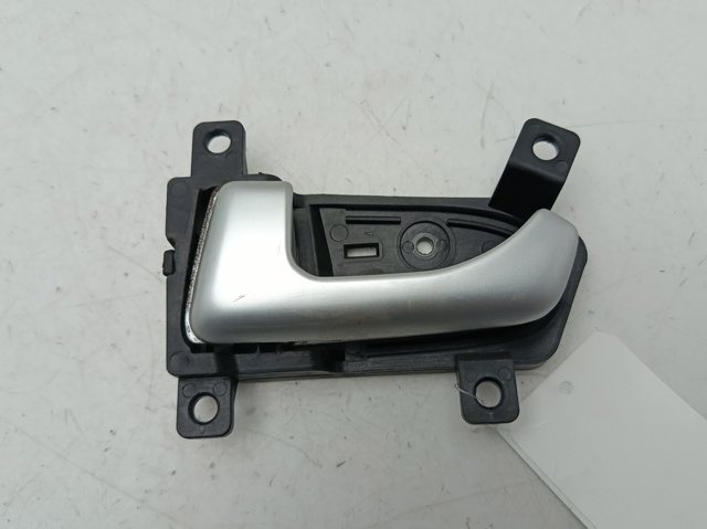 826103U000 HYUNDAI Manija interior izquierda delantera/trasera de puerta  disponible Vigo