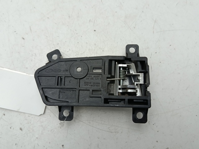 826103U000 Manija interior izquierda delantera/trasera de puerta comprar Girona