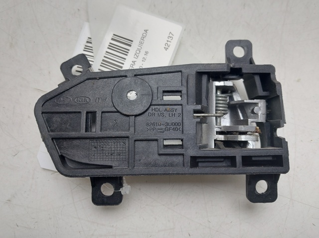 HYUNDAI 826103U000 Manija interior izquierda delantera/trasera de puerta  disponible Lugo