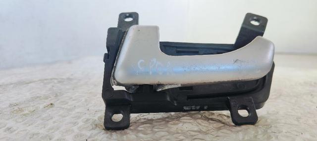 826103U000 Manija interior izquierda delantera/trasera de puerta  comprar en Zaragoza