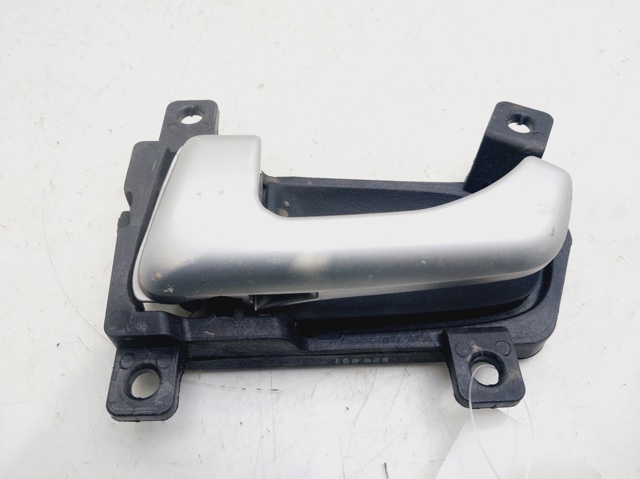 HYUNDAI 826103U000 Manija interior izquierda delantera/trasera de puerta  en stock Salamanca