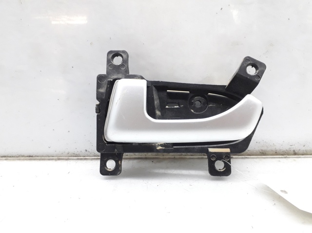 826103U000 Hyundai/Kia