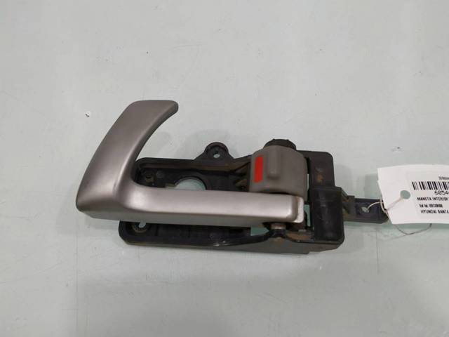 HYUNDAI 82613CM000 Manija interior de puerta delantera izquierda  en stock Salamanca