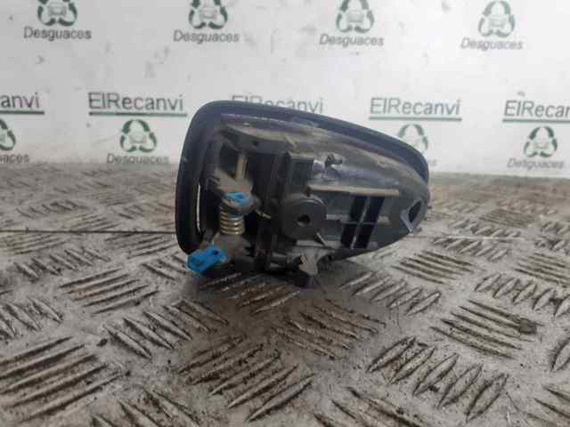 8262025000 HYUNDAI Manija interior derecha delantera/trasera de puerta  comprar en Jaén