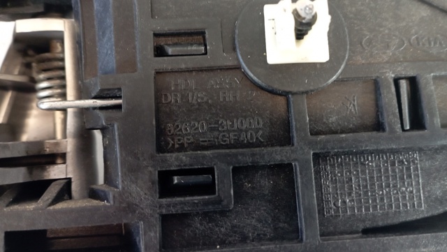 826203U000 Hyundai/Kia