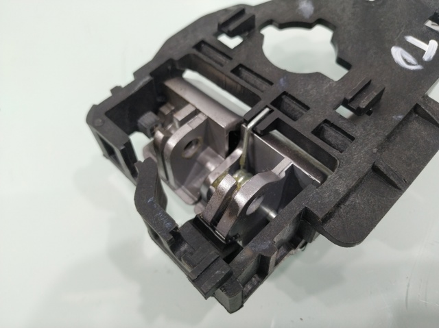 826232S000 HYUNDAI Manija interior derecha delantera/trasera de puerta  comprar en Jaén