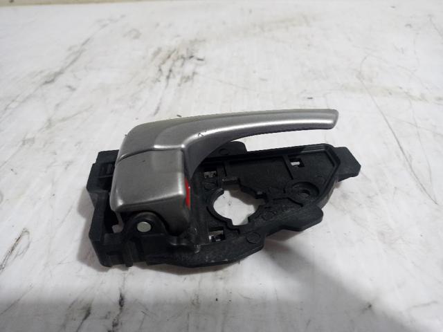826232S000 HYUNDAI Manija interior derecha delantera/trasera de puerta comprar Madrid