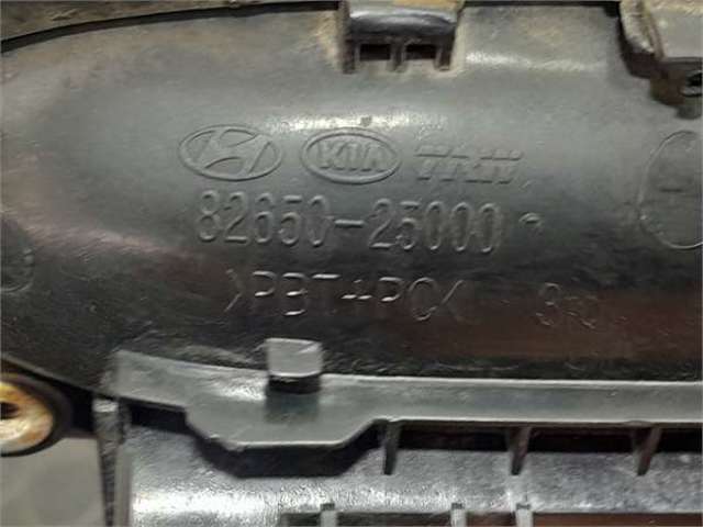 8265025000 Manija exterior izquierda de puerta delantera  disponible Burgos