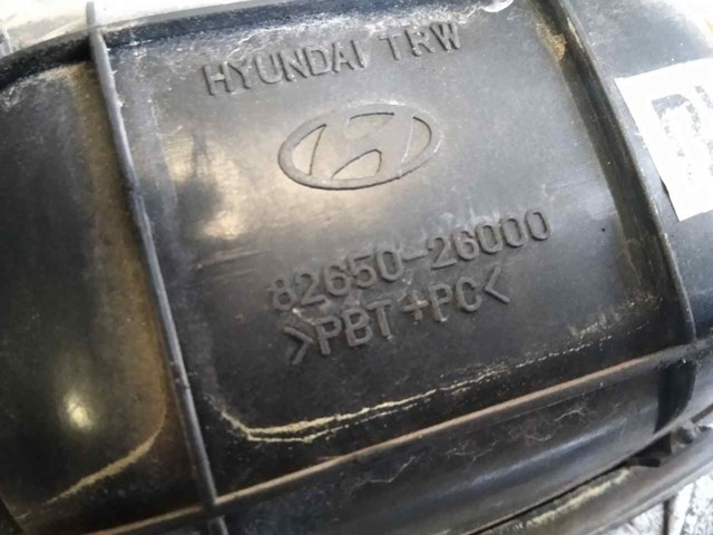 HYUNDAI 8265026000 Manija exterior izquierda de puerta delantera  en stock Terrassa