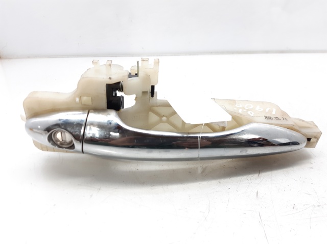 826513U000 Hyundai/Kia