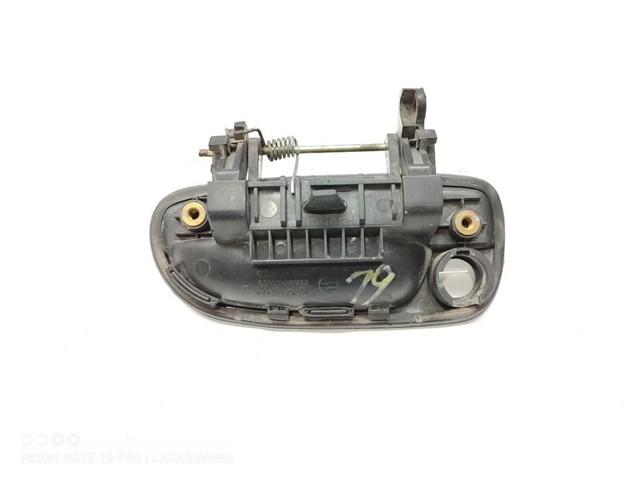 8266025000 Manija exterior derecha de puerta delantera comprar Sevilla