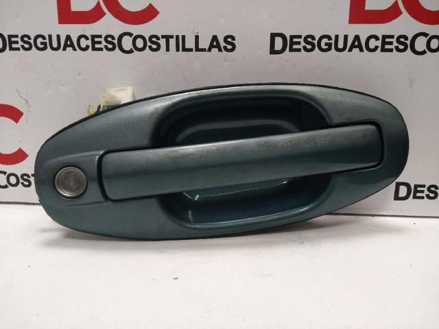 Manecilla de puerta exterior delantero derecha 8266026000 HYUNDAI