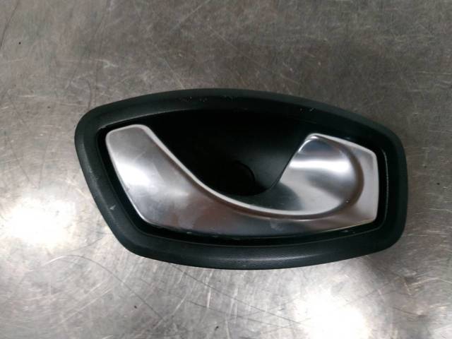 826720001R RENAULT Manija interior derecha delantera/trasera de puerta comprar Madrid