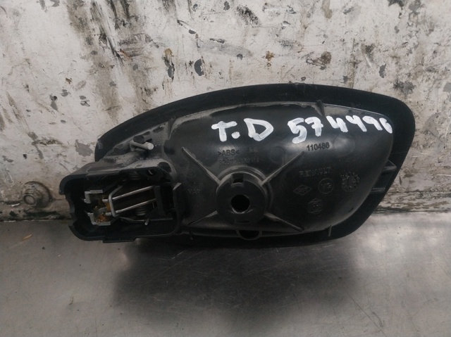 826720001R Manija interior derecha delantera/trasera de puerta  comprar en Reus
