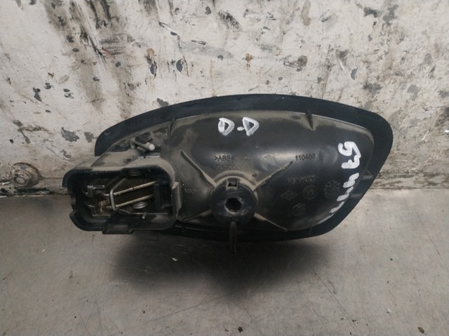826720001R RENAULT Manija interior derecha delantera/trasera de puerta  en stock Gandía