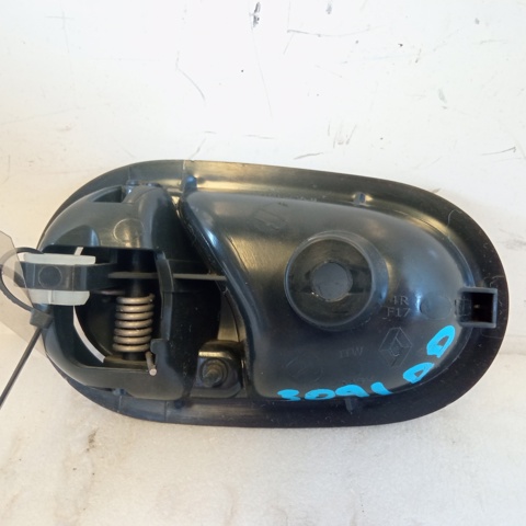 826721919R Manija interior de puerta delantera derecha comprar Sevilla