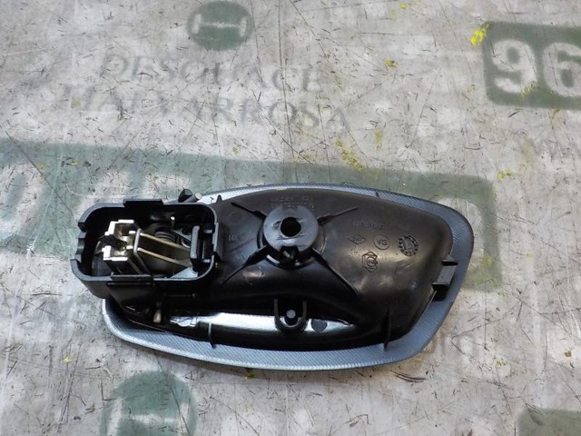 826724399R RENAULT Manija interior de puerta delantera derecha  comprar en Jaén