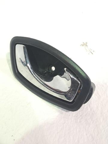 826724399R RENAULT Manija interior de puerta delantera derecha comprar Madrid